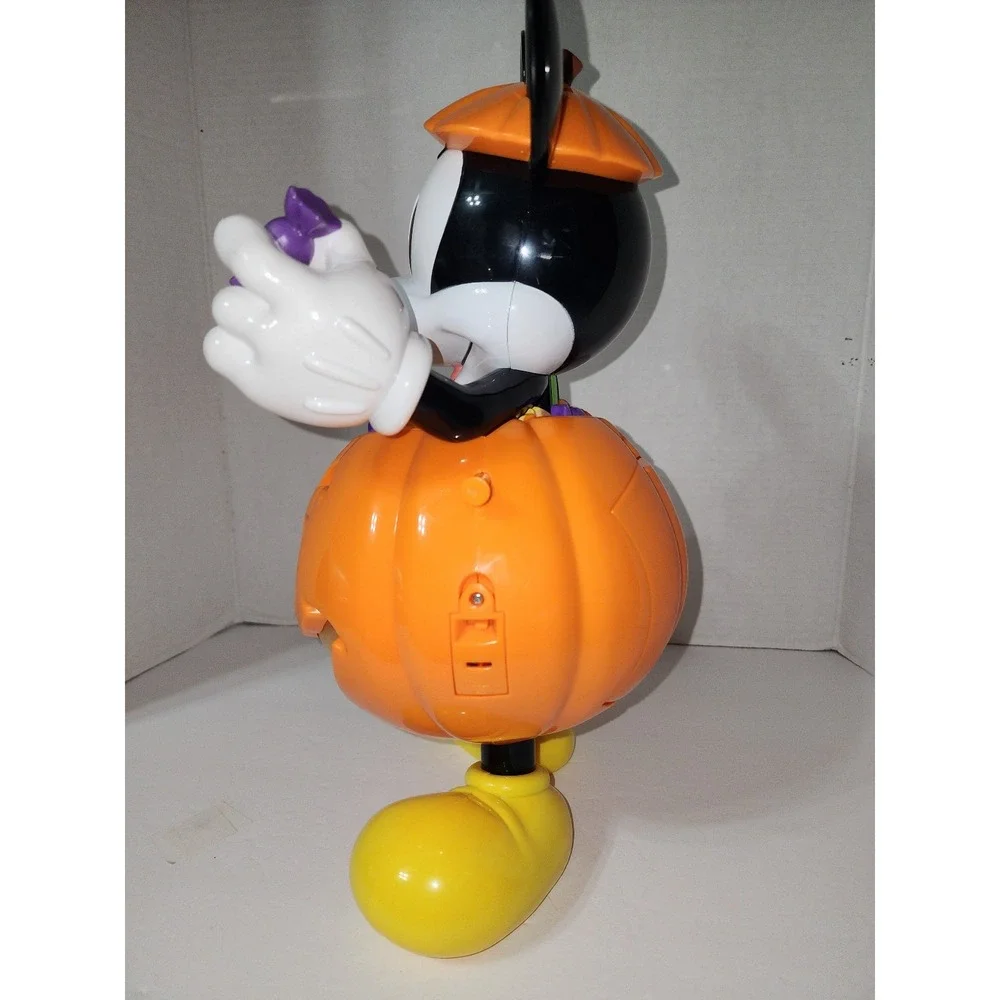 Mickey‎ Mouse Halloween Jack-o-Lantern Popcorn Bucket 2024 MNSSHP